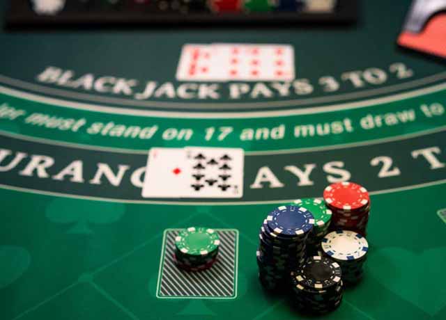Contribution by game type: online blackjack